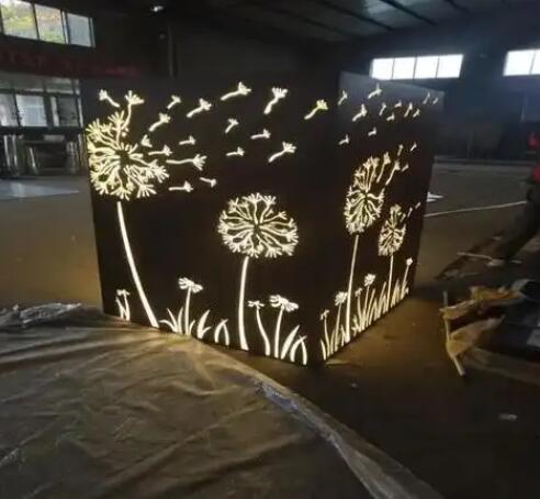 麻章耐候钢灯箱